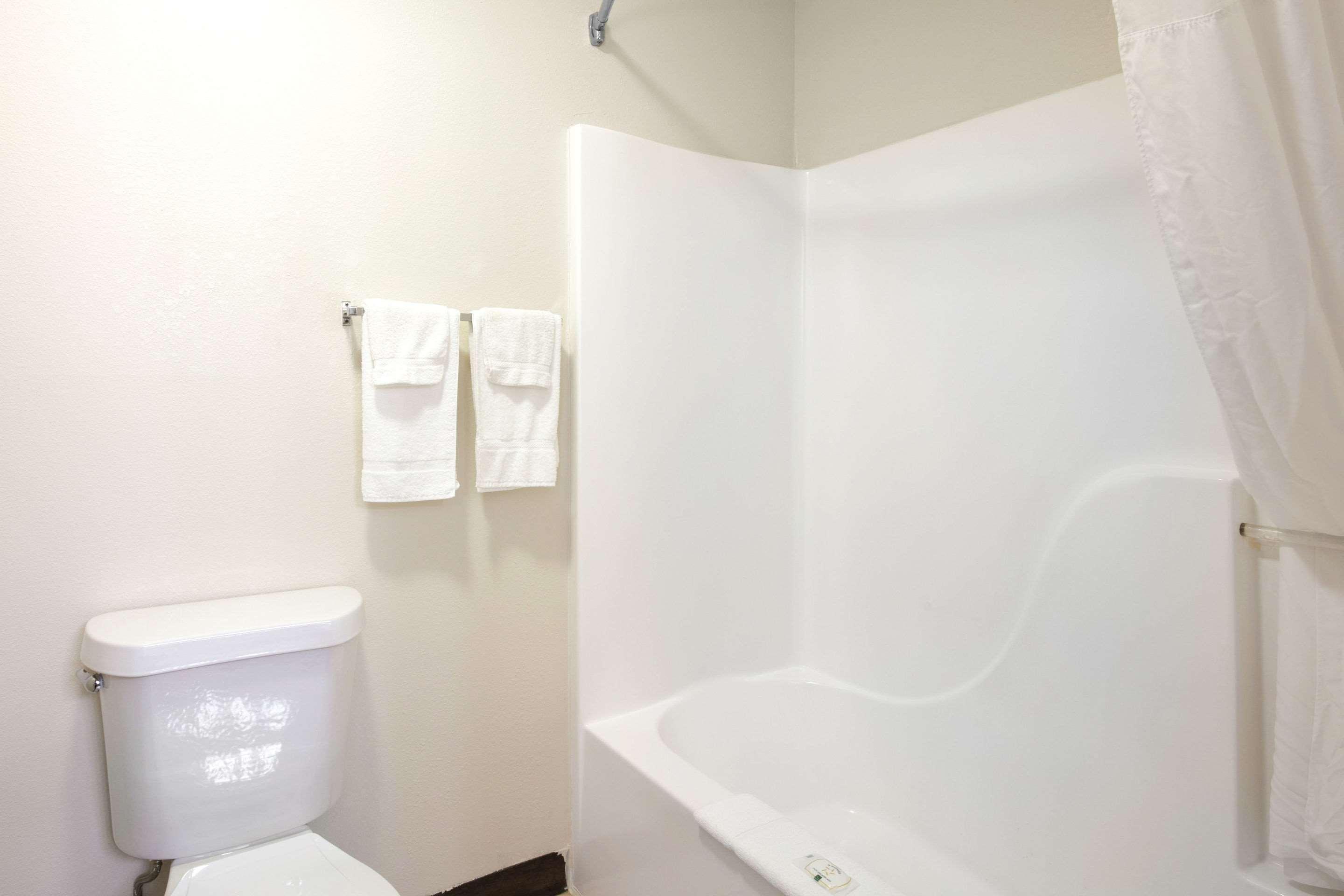 Motel 6-Metropolis, Il Zewnętrze zdjęcie